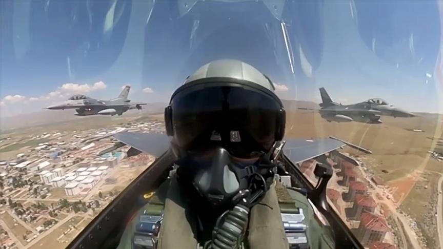 La Pologne investit 3,8 milliards de dollars pour moderniser ses F-16 face aux menaces sécuritaires