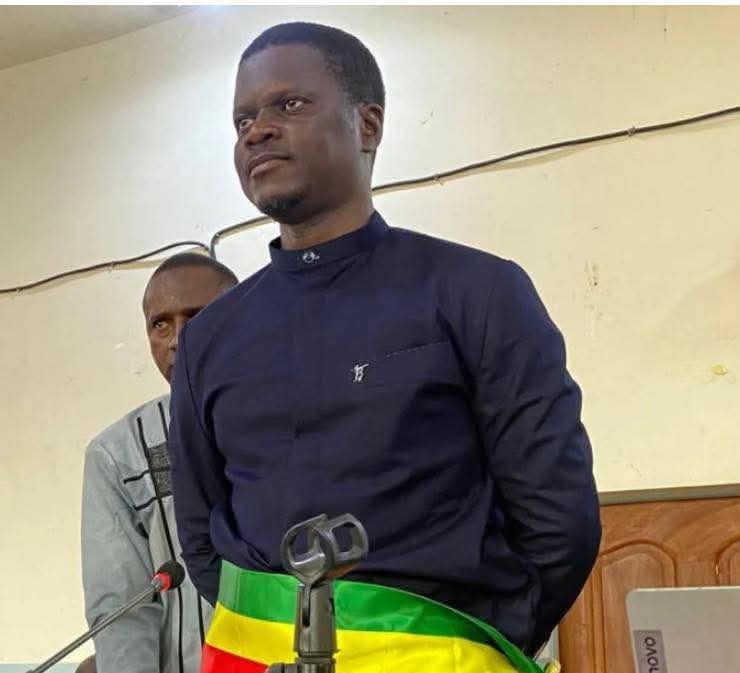 Le maire Djibril Sonko convoqué, dix agents municipaux en garde à vue après la démolition d’un bâtiment