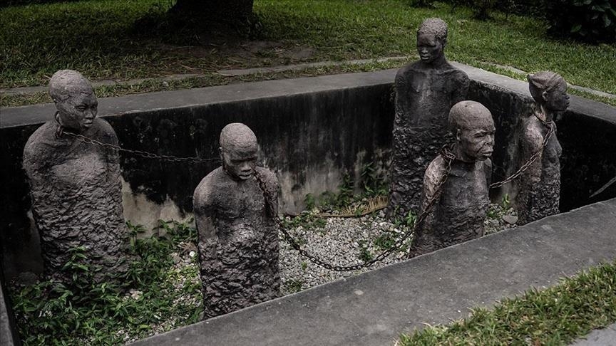 commémoration de la Journée internationale du souvenir de la traite négrière