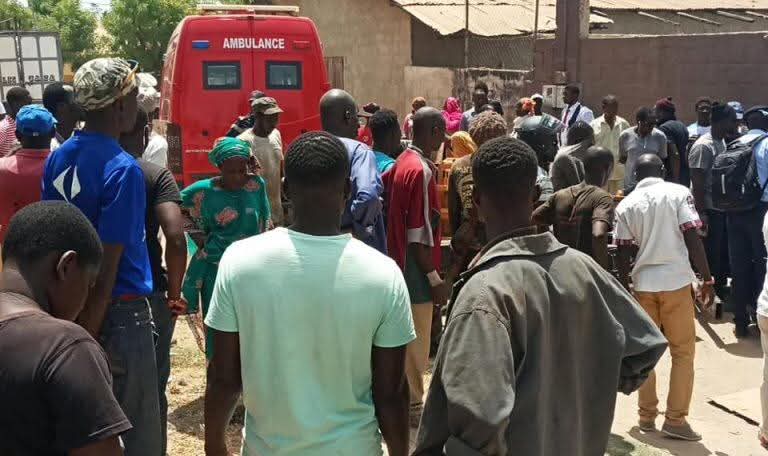 le père de famille s&rsquo;immole avec ses enfants