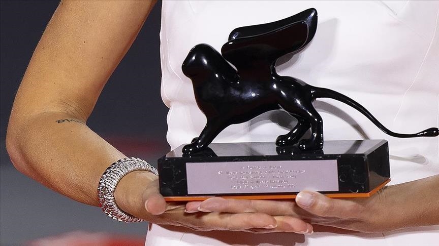 Des cinéastes, dont Ken Loach, appellent à la reconnaissance de la crise humanitaire à Gaza