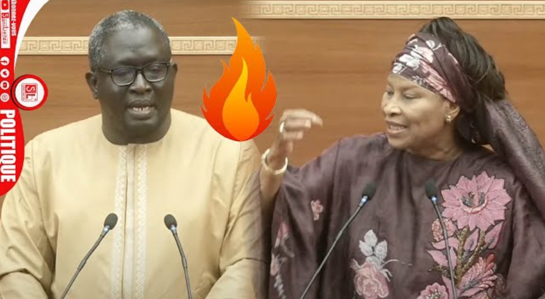 Ayib DAFFE sert une réponse salée à Aïssata FALL SALL