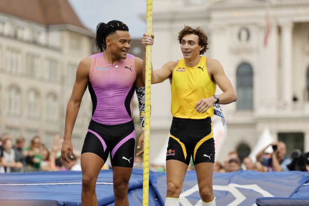 Duplantis s&rsquo;impose à 6m, Lavillenie bredouille