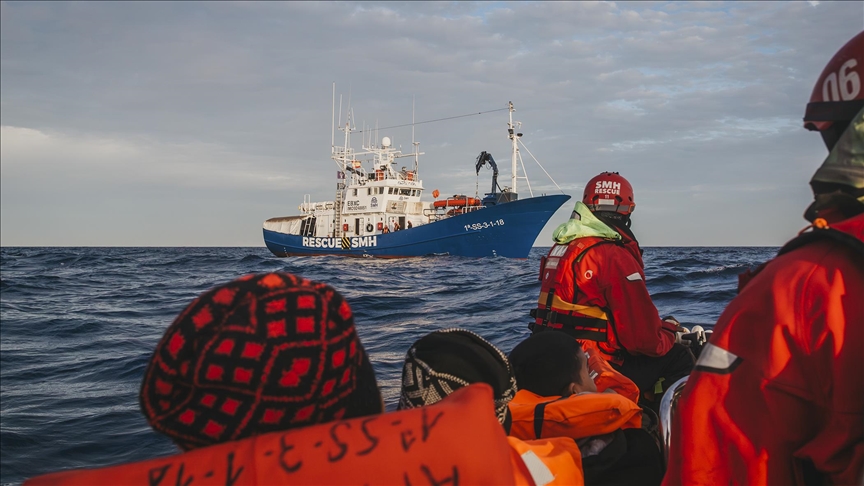 au moins 70 morts et plus de 140 disparus