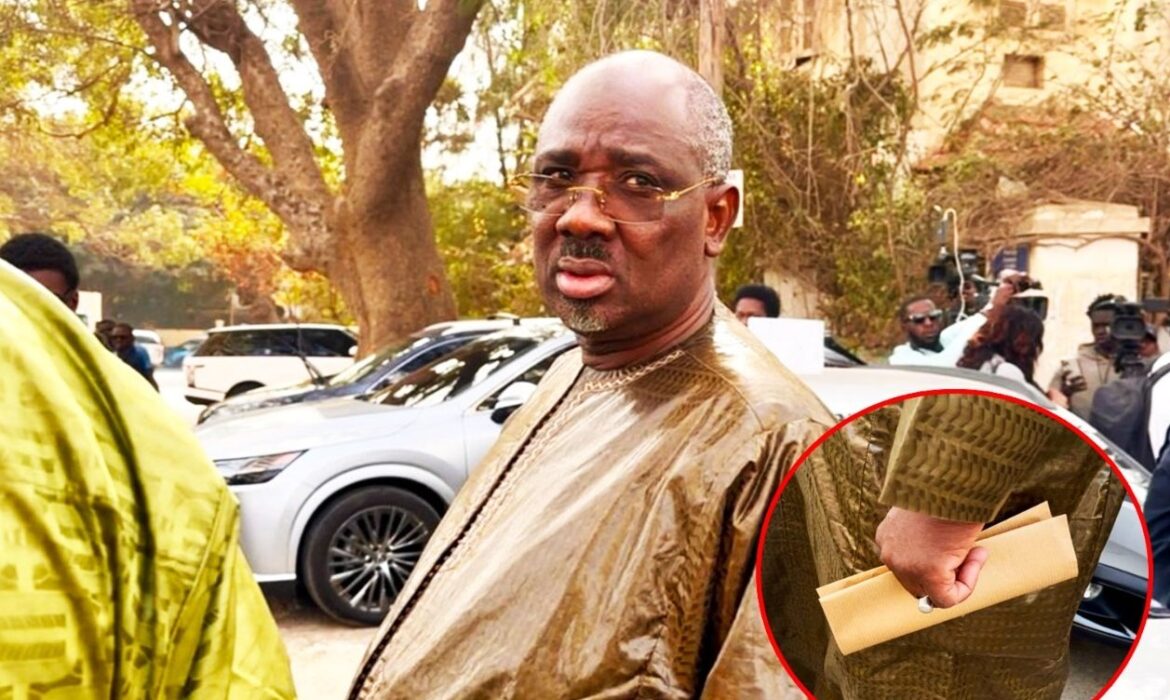 Ce qui va encore retenir Farba Ngom derrière les barreaux