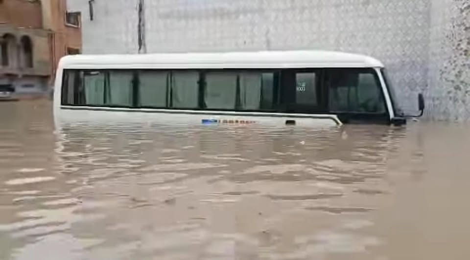 Après les fortes pluies, Parcelles Assainies sous les eaux (photo)