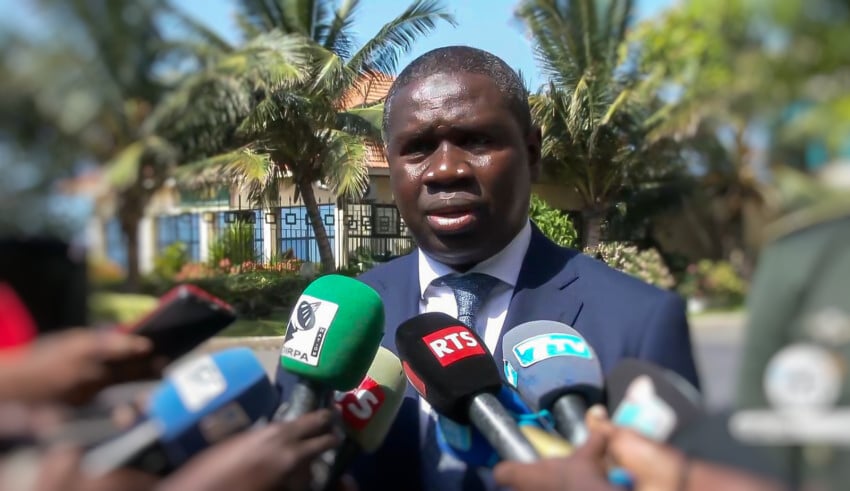 De quelle planète descend ce Omar Youm ? (Par Marvel Ndoye)