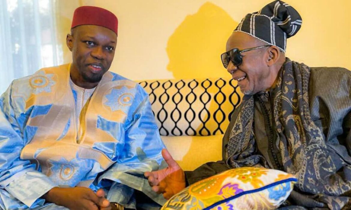Les promesses d&rsquo;Ousmane Sonko devant le khalife Cheikh Mahi Ibrahima Niasse, « En 3 ans, nous allons… »