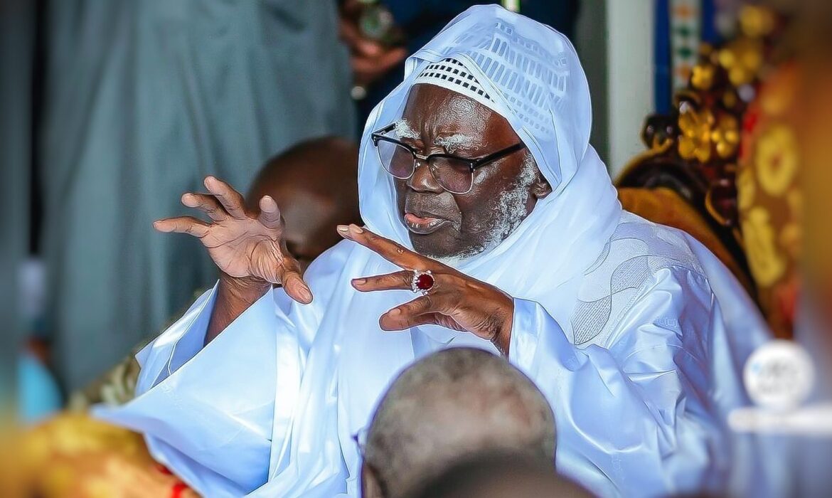 « Alaarba kaaré » : Le Ndigeul du Khalif général des Mourides, Serigne Mountakha Mbacké (Vidéo)