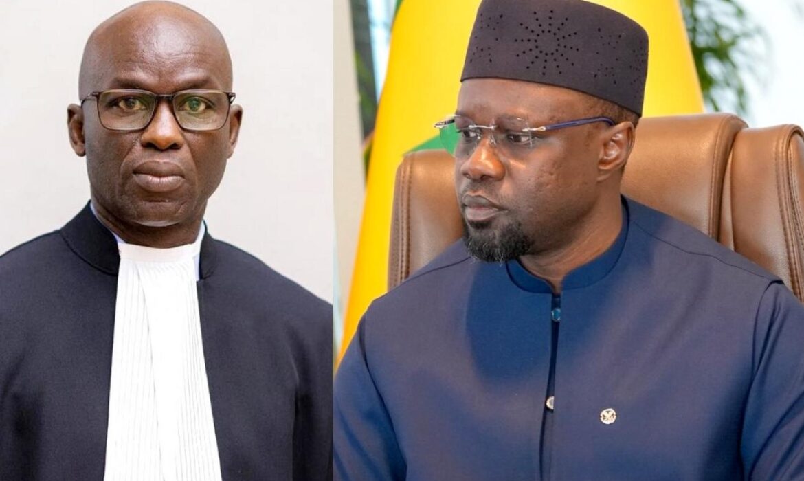 Pape Djibril Fall dénonce les sanctions américaines et pointe la responsabilité d’Ousmane Sonko