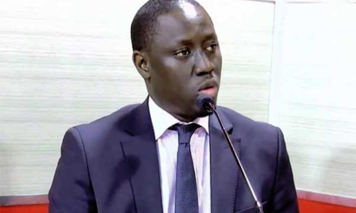 Pape Malick Ndour tire sur PASTEF