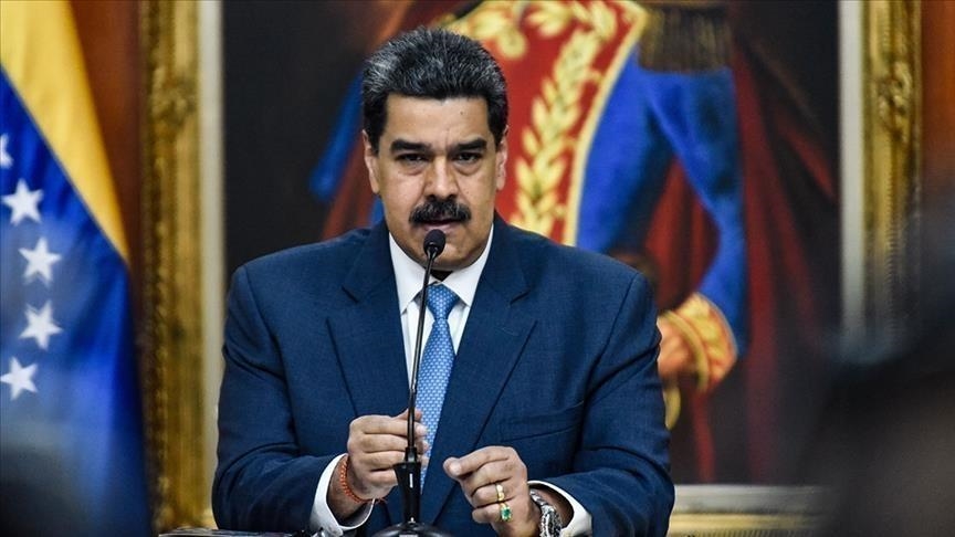 Maduro dénonce une nouvelle attaque de « l’impérialisme » et assure que le pays « tiendra bon »