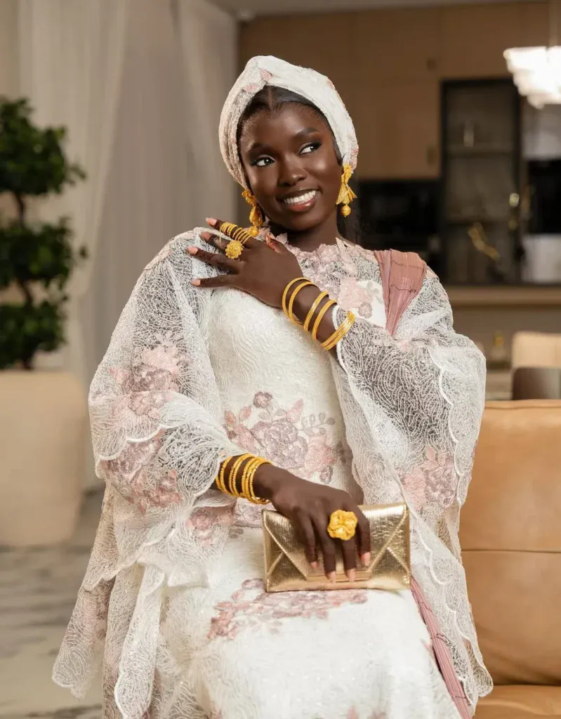 Ndeye Ndiaye, fille d’Aziz Ndiaye, présente au Gamou de Tivaouane