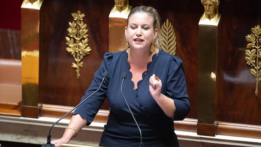 LFI dépose une motion de destitution contre Macron après la chute du gouvernement Bayrou