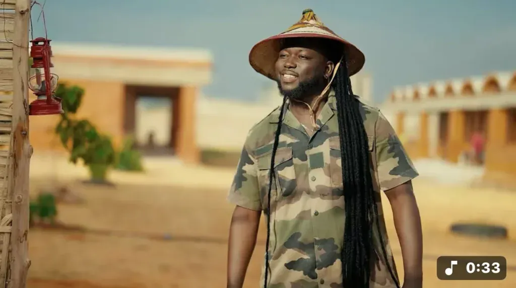 Un nouveau clip qui promet