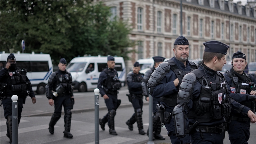 Un policier municipal stagiaire en détention provisoire pour viol sur une mineure de 13 ans