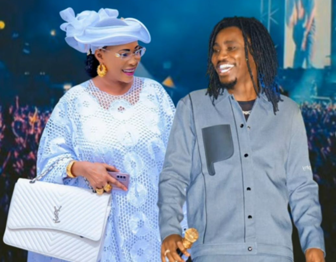 « Tu es mon fils, je te soutiendrai quoi qu’il Advienne !! »