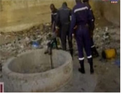 un père de famille tombe dans un puits