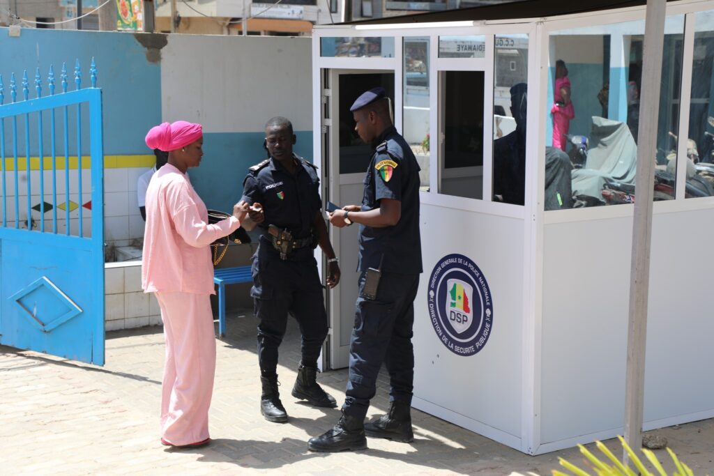 des bureaux d’accueil pour mieux renseigner les citoyens