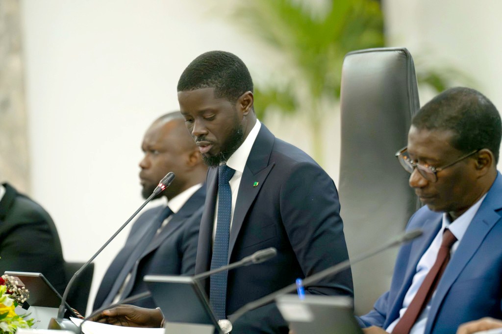 Le Président Diomaye Faye félicite la Oumah islamique et appelle à la modernisation des cités religieuses