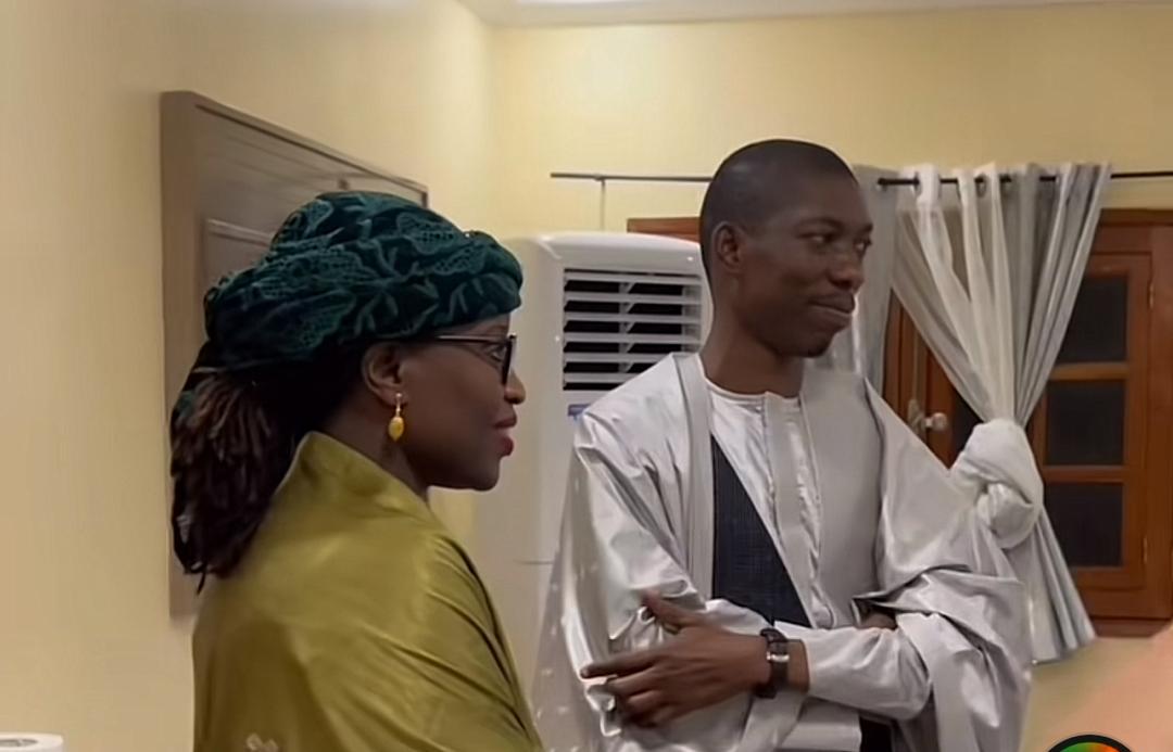 Le couple Arva Kane-Mamadou Diop séduit avec son élégance et sa complicité en public (vidéo)