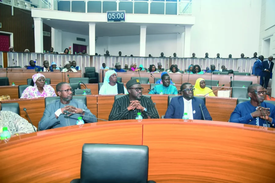 les députés ouvrent l’examen de trois projets de loi