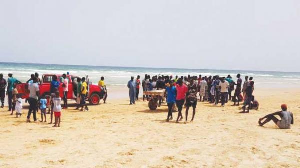 Deux adolescents meurent par noyade sur la plage dangereuse de Gadaye, le bilan passe à 58 morts
