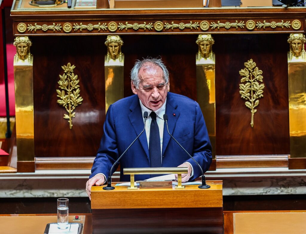 le gouvernement Bayrou renversé après un vote de confiance historique