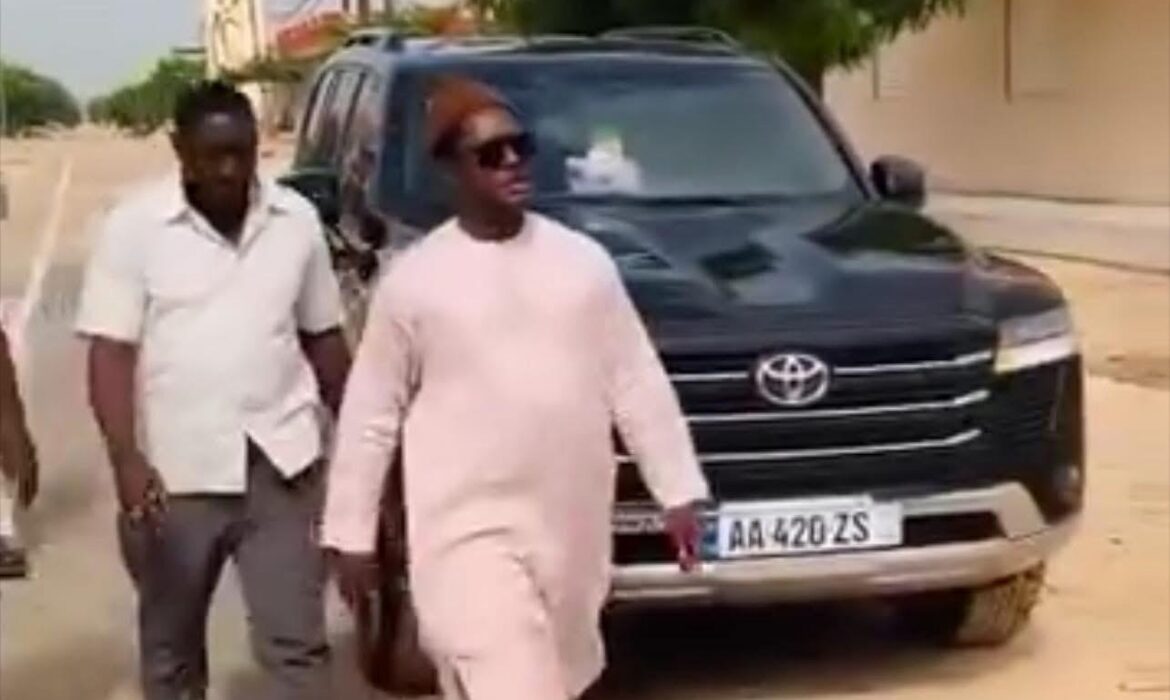 Un bruyant député Pastef circule avec un véhicule 4X4 volé et refuse de répondre à la police