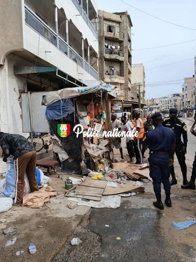 vaste opération de déguerpissement pour libérer l’espace public (Photos)
