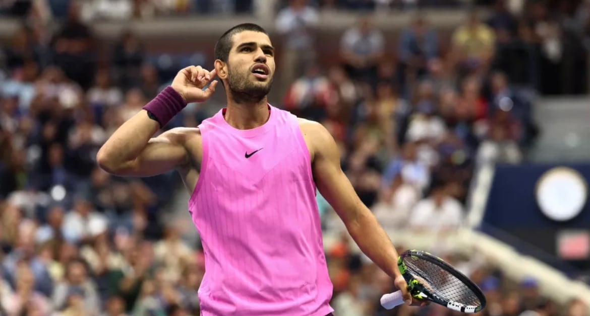 Alcaraz domine Sinner en finale et redevient numéro 1 mondial