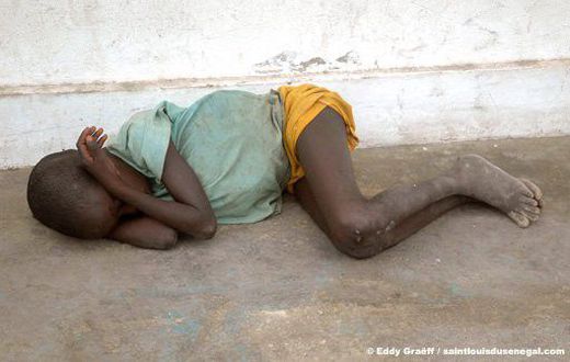 des traces de violences corporelles sur sa dépouille, la CNDH s’indigne