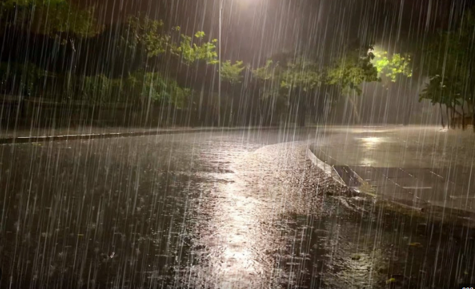 les prévisions météo de la soirée de ce lundi 1er septembre 2025