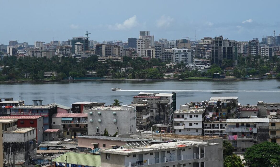 À Abidjan, la mémoire des tirailleurs de Côte d&rsquo;Ivoire s&rsquo;enseigne à l&rsquo;école