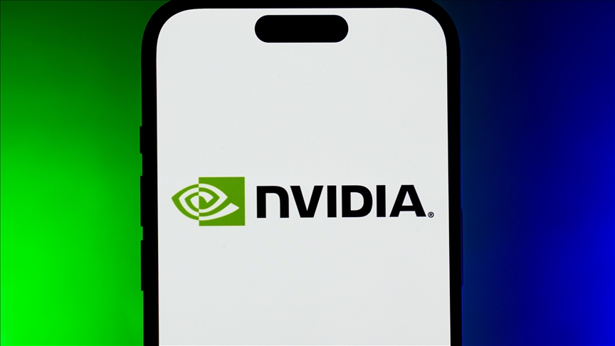 Propulsé par l’IA, Nvidia franchit le cap historique des 5 000 milliards de dollars