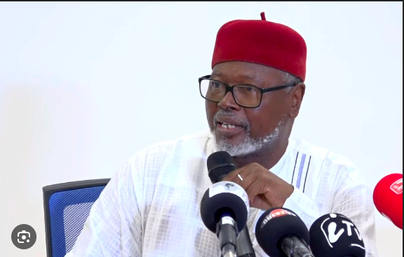 ALIOUNE TINE DÉVOILE SA POSITION