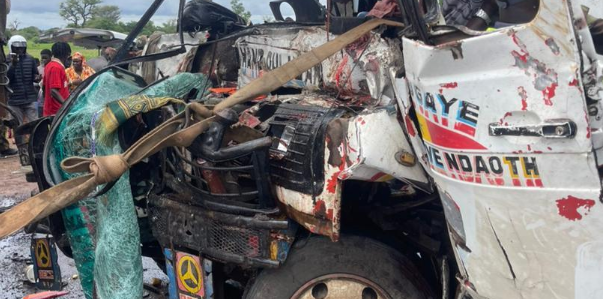 Collision entre un camion et un « Ndiaga-Ndiaye », le bilan est lourd