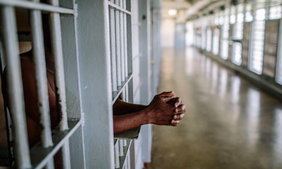 Le gérant détourne les 5.416.700 F Cfa de la station pour jouer au pari sportif de Xbet