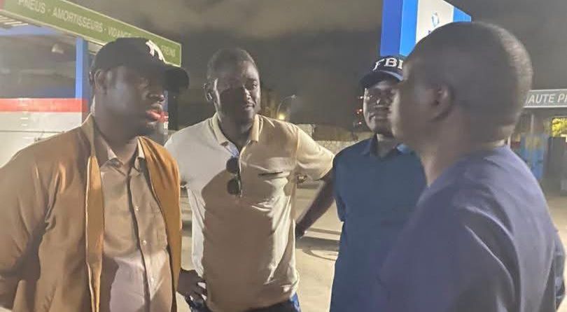 Interdit de sortir du territoire, Pape Malick Ndour est rentré chez lui avec une convocation à la SR