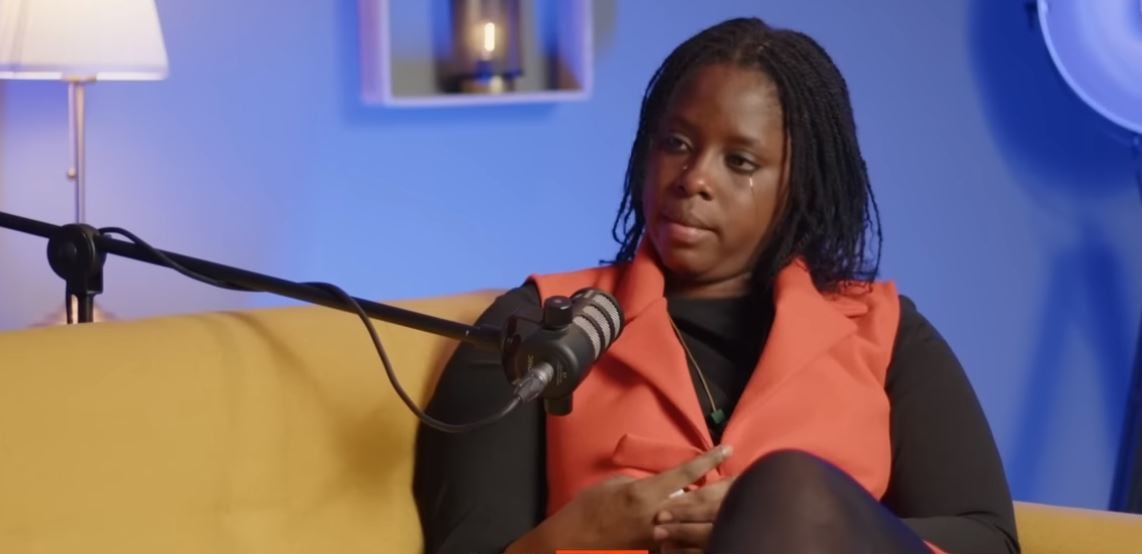 Visée par un mandat d&rsquo;arret international, Gabrielle Kane brise le silence