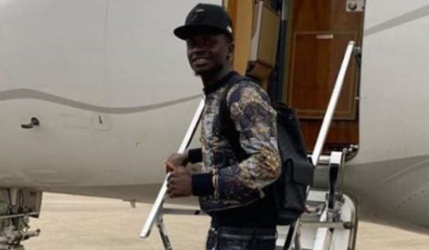 Sadio Mané débarque au Soudan en jet privé