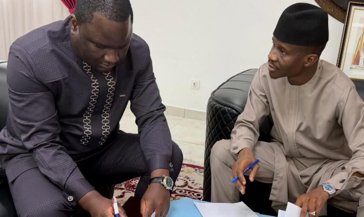 Me Bamba Cissé passe le témoin à Déthié Fall