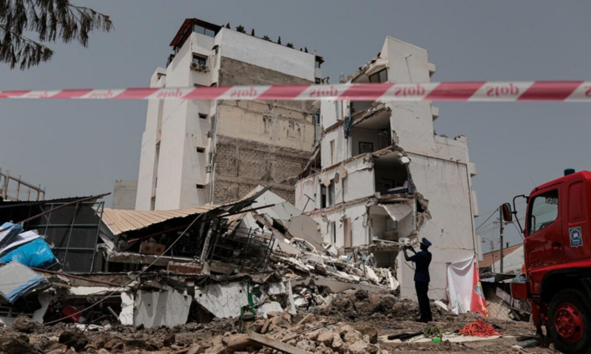 l&rsquo;effondrement d’une dalle fait deux morts et sept blessés graves