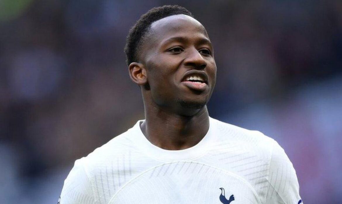 Thomas Frank donne les raisons du manque de temps jeu de Pape Matar Sarr