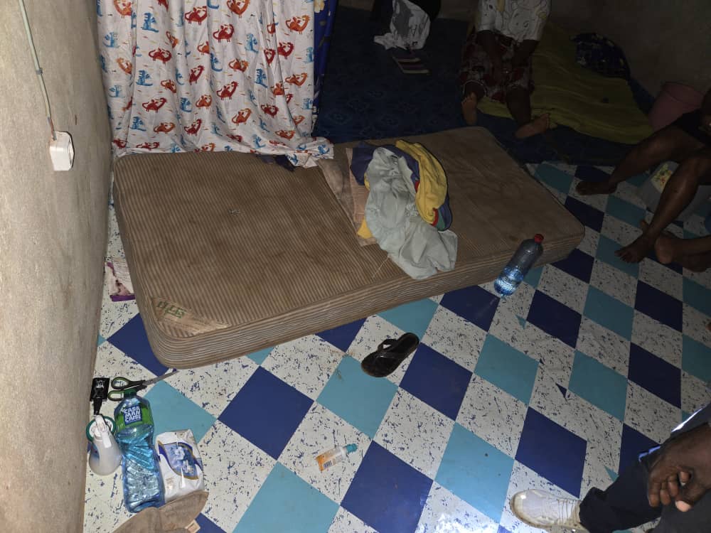 le prix dérisoire imposé aux travailleuses du sexe de Kharakhena