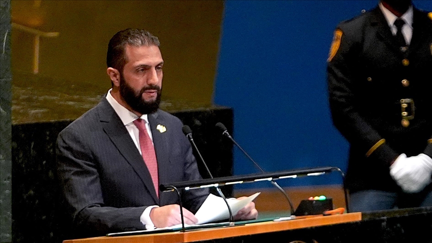 La Maison-Blanche confirme une rencontre entre Donald Trump et le président Ahmad al-Charaa