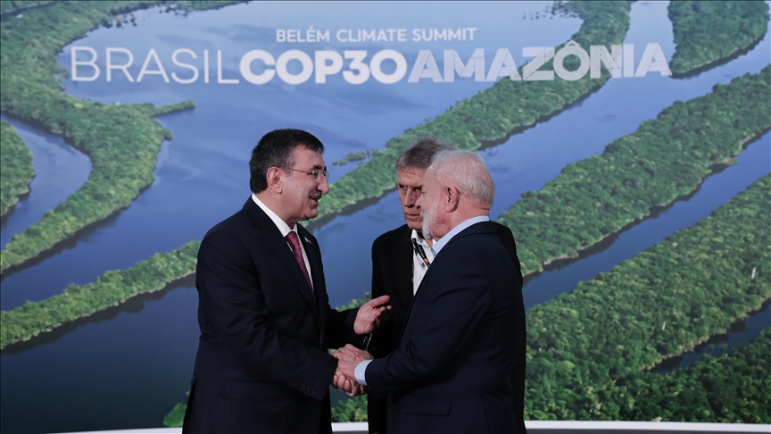 En marge de la COP30, le vice-président turc Cevdet Yılmaz s’entretient avec le président Lula da Silva