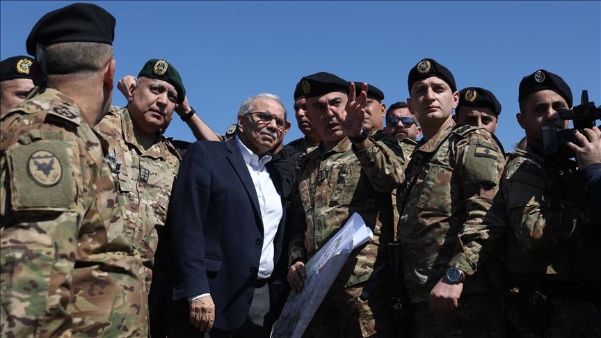 Le Premier ministre Nawaf Salam rappelle que « la décision de guerre et de paix relève du gouvernement »