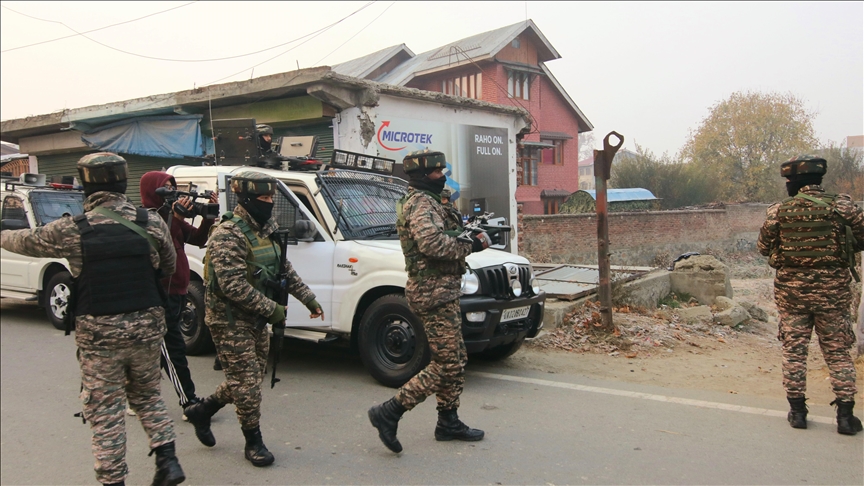 Une violente explosion accidentelle dans un poste de police au Cachemire fait 9 morts