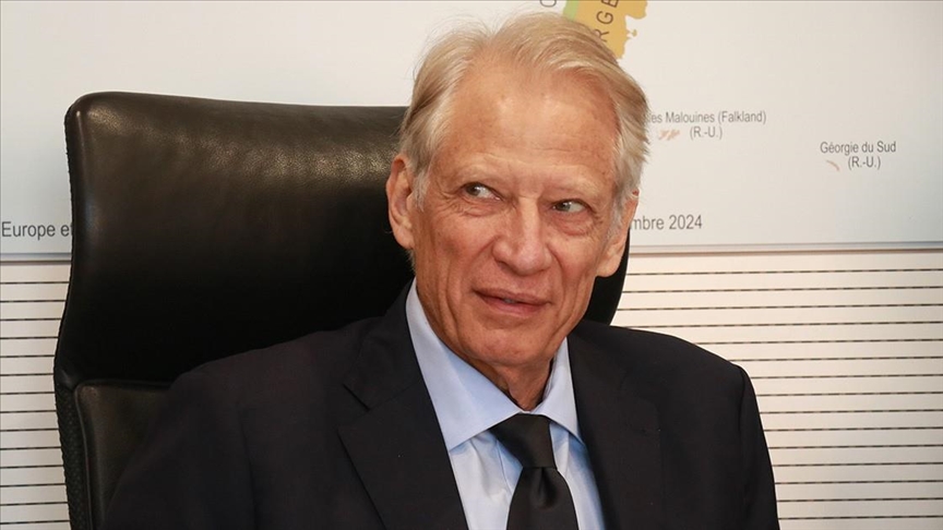 Dominique de Villepin avertit que « nous fabriquons des ennemis plus puissants que ceux qui existent »